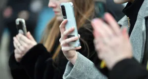Учат в школе: почему TikTok — не лучшее место для студентов