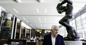 Как миллиардер Харлан Кроу спас бизнес и обзавелся полезными связями в правительстве