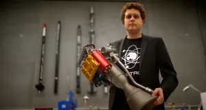 Звездное скопление: как основатель Rocket Lab вошел в космическую гонку миллиардеров