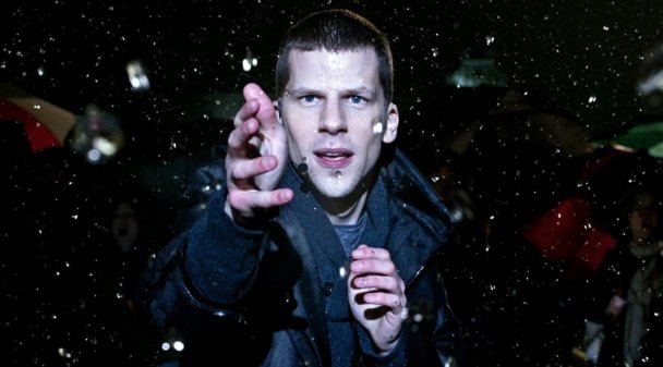 Джесси Айзенберг в фильме «Иллюзия обмана»