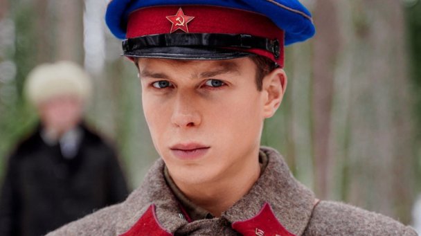 Глеб Калюжный в фильме «Красный шелк»