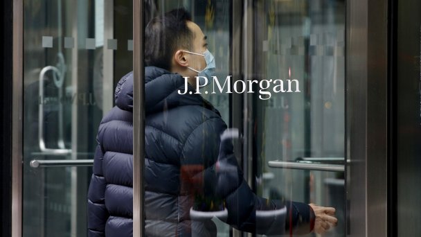 Офис JPMorgan в Нью-Йорке (Фото John Smith / VIEWpress via Getty Images)
