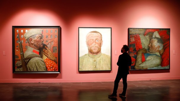 Выставка «Война и мир в русском искусстве» в филиале Русского музея в Малаге (Фото Zuma \ TASS)