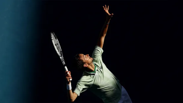 Даниил Медведев (Фото Mark Metcalfe / Getty Images)