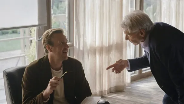 Джейсон Сигел (Джимми) и Харрисон Форд (Пол) в сериале «Терапия»