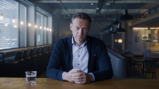 Кадр из фильма «Навальный» 