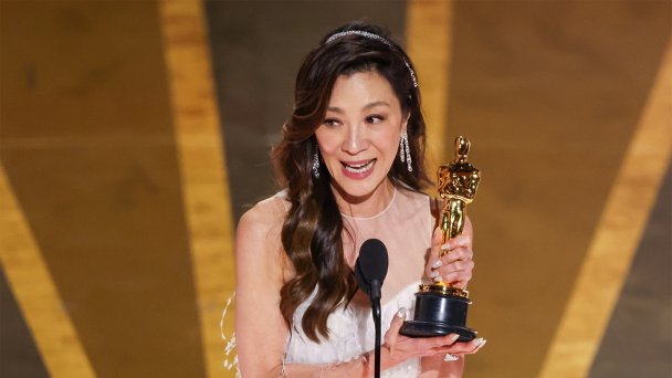 Мишель Йео на награждении «Оскар» (Фото Myung J. Chun / Los Angeles Times via Getty Images)
