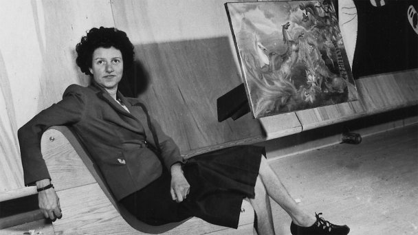 Пегги Гуггентхайм в галерее «Искусство этого столетия» (Фото Peggy Guggenheim Collection)