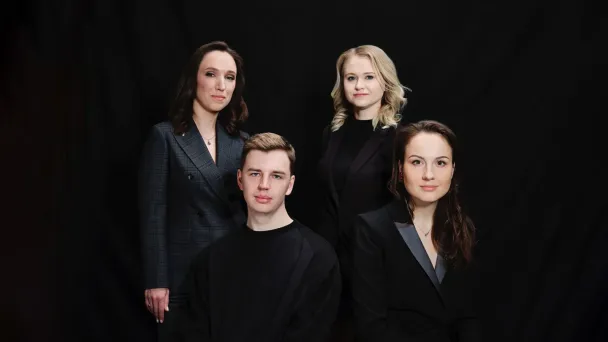 Анастасия Карпова, бывший заместитель главного редактора Forbes и руководитель рейтинга «30 до 30»; Андрей Кругляк, Yango, Марина Трошина, Sofrtbank, Анна Ковалева, студия Шторм. (Фото Александра Карнюхина для Forbes)