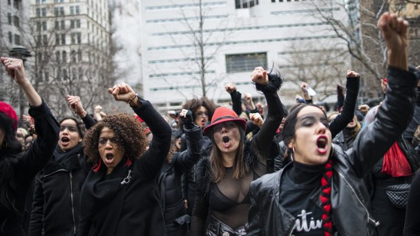 Протесты в Нью Йорке (Фото Kena Betancur / Getty Images)