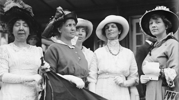 Федерация женских клубов в Белом доме. 1914 (Wikipedia)