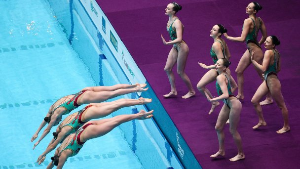 Комплексные международные соревнования по водным видам спорта "Игры дружбы". Синхронное плавание (Фото Егора Алеева / ТАСС)