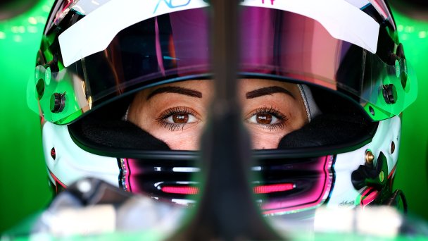 Кэрри Шрайнер во вермя женской гоночной серии F1 Academy (Фото Mario Renzi - Formula 1/Formula 1 via Getty Images)