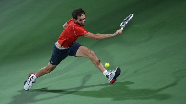 Теннисный турнир серии ATP в Дубае, Даниил Медведев (Фото Kamran Jebreili / AP / TASS)