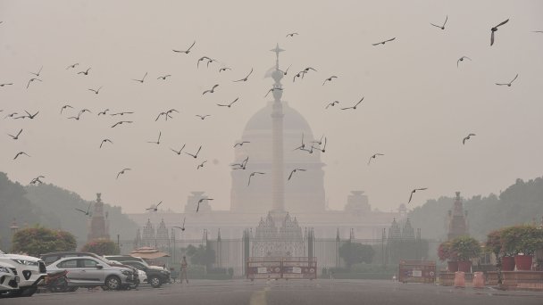 Смог в Индии (Фото Sonu Mehta / Hindustan Times via Getty Images)