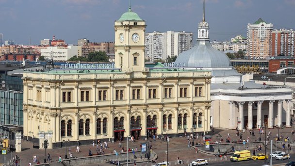  Ленинградский вокзал (Фото Вячеслава Прокофьева / ТАСС)