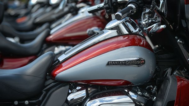 Мотоциклы Harley-Davidson (Фото Artur Widak / NurPhoto via Getty Images)