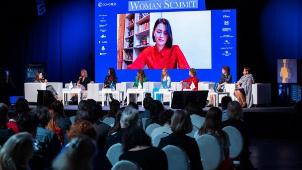 Участники FWD Woman Summit 2022 (Фото Вартана Айрапетяна)