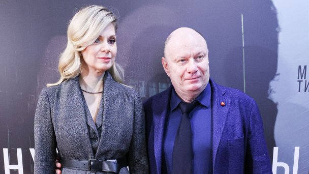 Владимир Потанин с женой Екатериной на премьере сериала «Минута тишины» (Фото Михаила Метцеля / ТАСС)