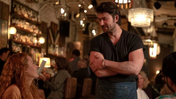 Кадр из фильма «Все закончится на нас»