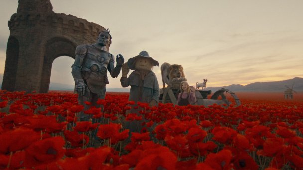Кадр из фильма «Волшебник Изумрудного города. Дорога из желтого кирпича»
