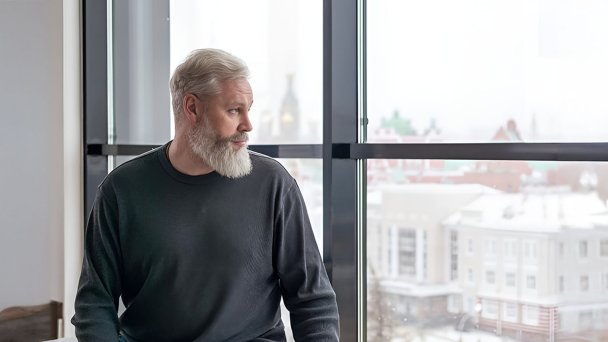 Основатель EdTech-компании iSpring Юрий Усков (Фото Валерия Нистратова для Forbes)