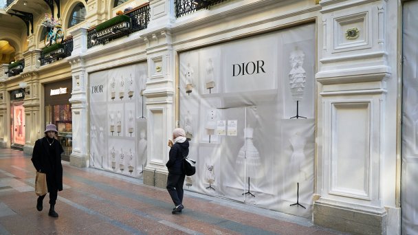 Закрытые магазины в ГУМ (Фото Oleg Nikishin / Getty Images)