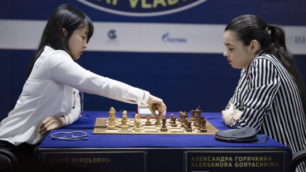 Цзюй Вэньцзюнь и Александра Горячкина (Фото Юрия Смитюка / ТАСС)