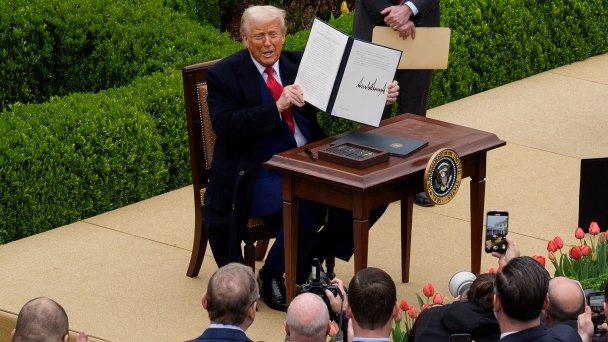 Дональд Трамп (Фото Andrew Harnik / Getty Images)