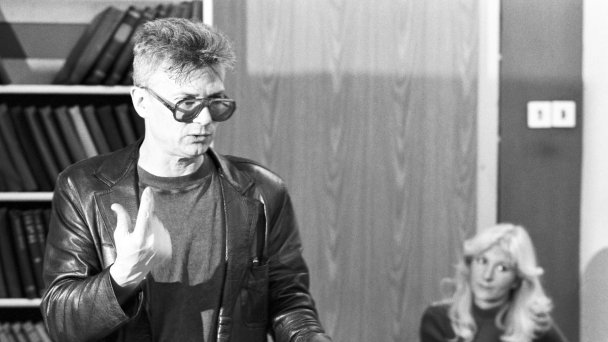 Писатель Эдуард Лимонов 1995 год. (Фото Анатолия Морковкина / ТАСС)