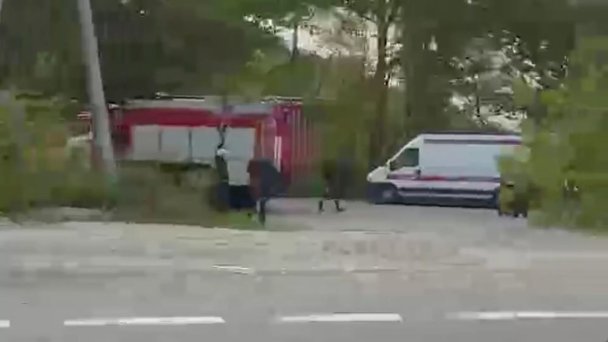 Автомобили оперативных служб в районе места взрыва во Владивостоке (Фото DR)