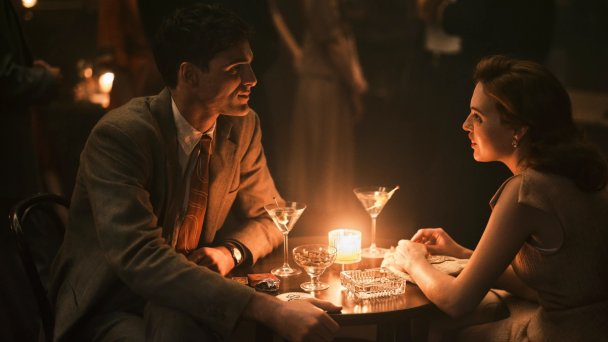 Кадр из сериала «Узкая дорогая на дальний север»