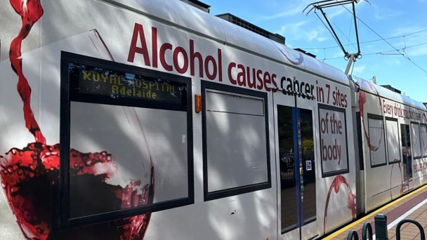 Антиалкогольная кампания против рака с красным вином в Австралии (Фото DR)