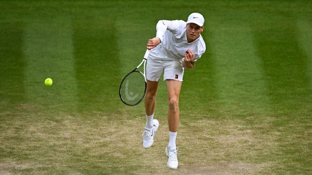 Янник Синнер (Фото Daniel Kopatsch / Getty Images)