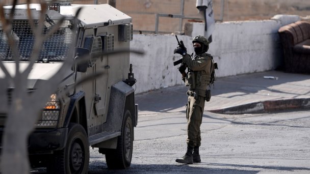 Фото Issam Rimawi / Reuters