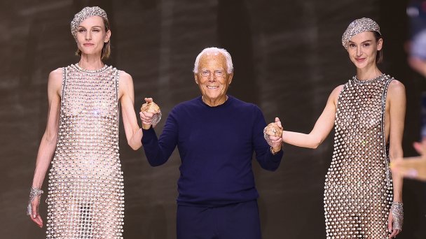 Джорджо Армани во время показа коллекции Giorgio Armani Privé Haute Couture (Фото Marc Piasecki / WireImage)