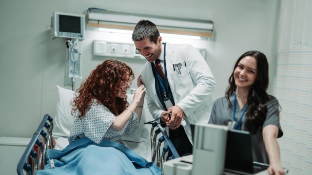 Кадр из сериала «Доктор Босс — папочка моего ребенка»