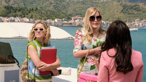 Кадр из сериала «Белый лотос» 