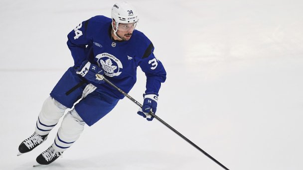 Остон Мэттьюс (Фото Sammy Kogan / The Canadian Press via AP)