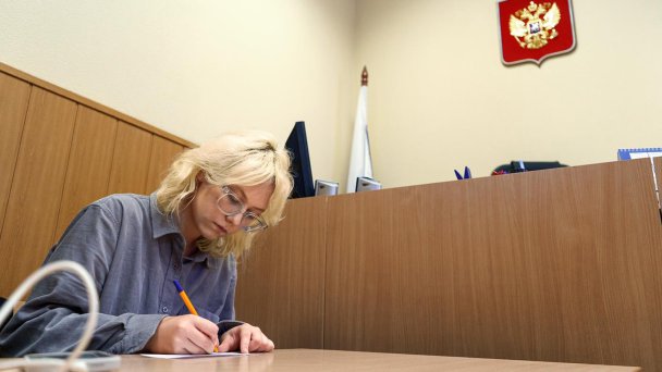 Певица Наоко во время заседания Дзержинского районного суда (Фото Константина Ленькова / Коммерсантъ)