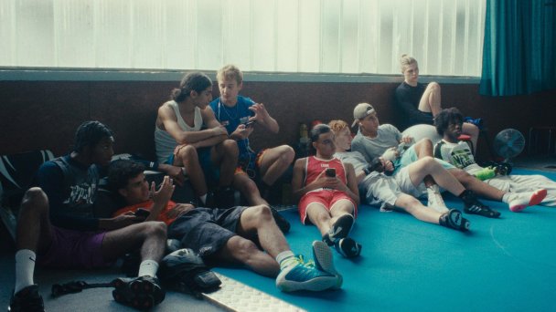 Кадр из фильма «Танец лис»