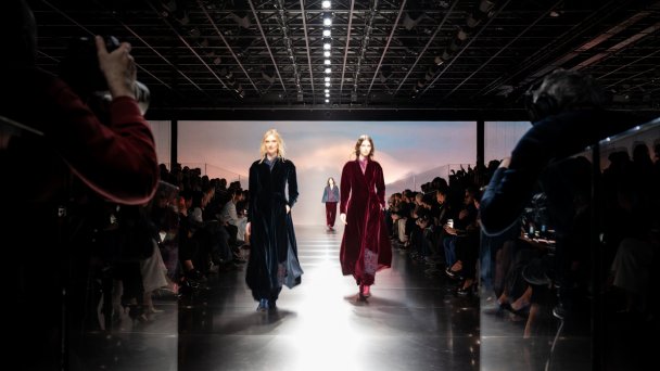 Неделя моды в Милане, показ Giorgio Armani (Фото SGP / TASS)