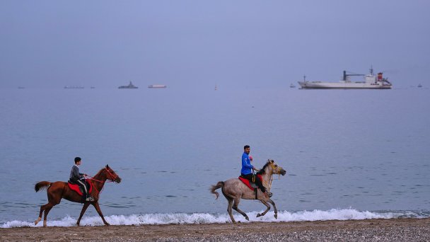 Вид на Ормузский пролив (Фото Altaf Qadri / AP Photo)
