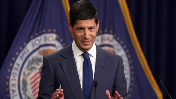 Кевин Уорш (Фото Win McNamee / Getty Images)