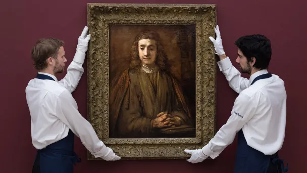 Картина Рембрандта «Святой Иоанн на Патмосе» аукционе Sotheby’s (Фото Wiktor Szymanowicz / Future Publishing via Getty Images)