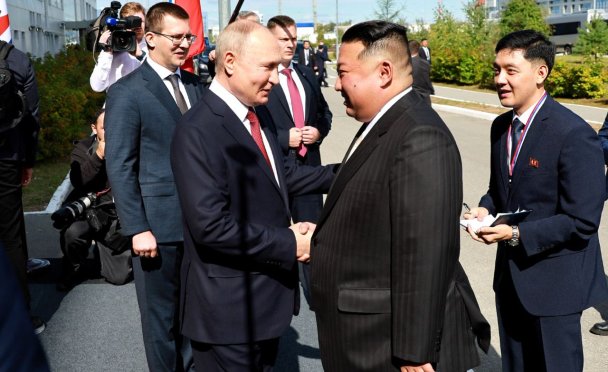 Путин и Ким Чен Ын на космодроме Восточный (Фото Владимира Смирнова / ТАСС)