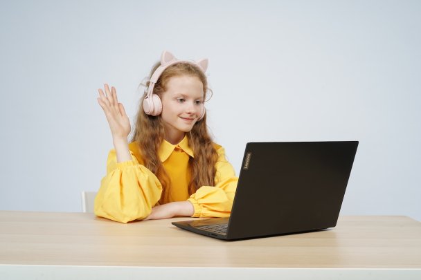 Школьники в онлайне: пять мифов о среднем образовании