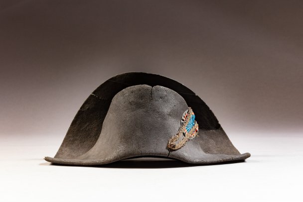 Двууголка Наполеона (Sotheby’s)