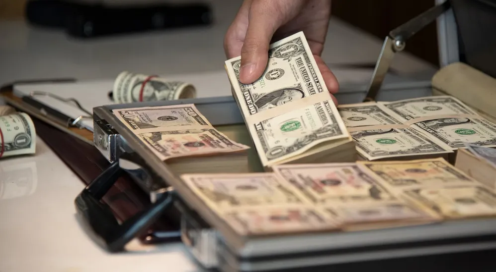 Пойыз купесінде минет онлайн көру