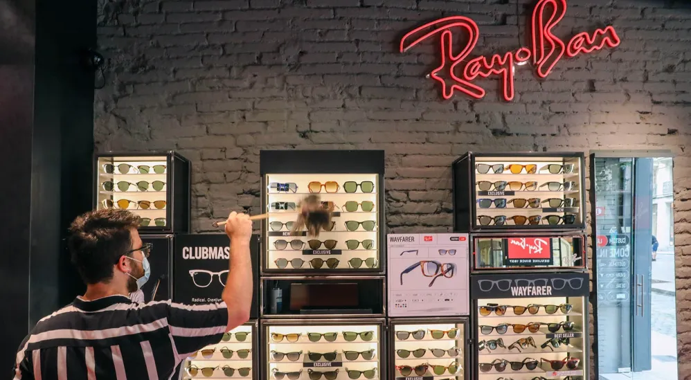 Ray ban hot sale store nearby